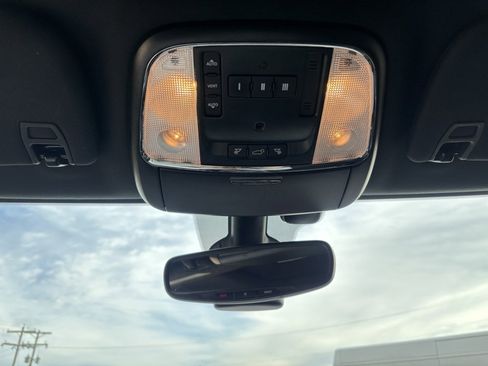 Used 2019 Dodge Durango R/T image 17