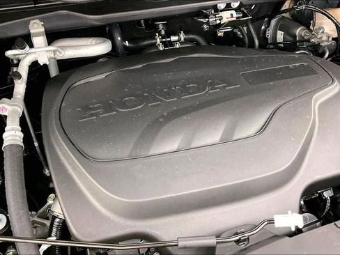 New 2026 Honda Odyssey Touring image 14