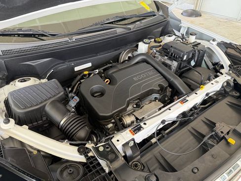 Used 2020 GMC Terrain SLE FWD image 11