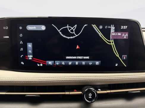 Used 2023 Nissan Ariya AWD image 15