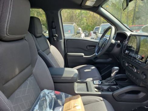 New 2026 Nissan Frontier SV w/ SV Convenience Package AWD/4WD image 33