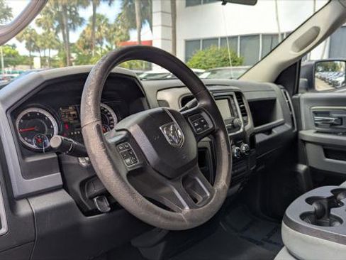 Used 2017 RAM 2500 Tradesman w/ Chrome Appearance Group image 15