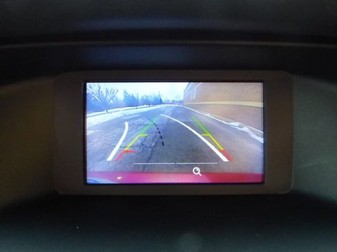 Used 2016 Ford Focus SE image 30