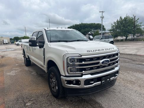 Used 2023 Ford F250 King Ranch w/ Chrome Package AWD/4WD image 21