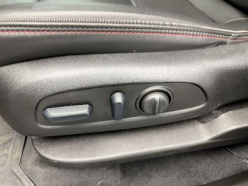 Certified 2023 Chevrolet Traverse RS w/ LPO, Floor Liner Package image 14