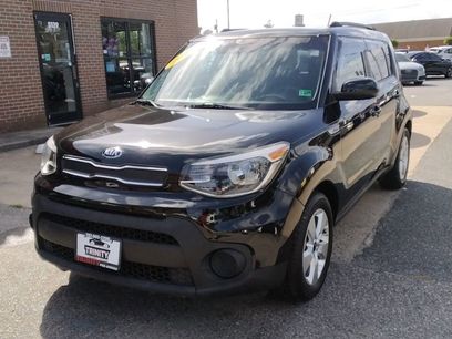 Used 2017 Kia Soul w/ Convenience Package