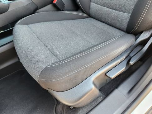 Used 2025 GMC Terrain Elevation AWD/4WD image 22