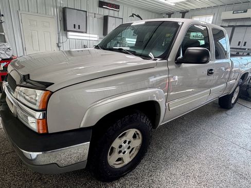 Used 2005 Chevrolet Silverado 1500 w/ Light Duty Power Package image 5