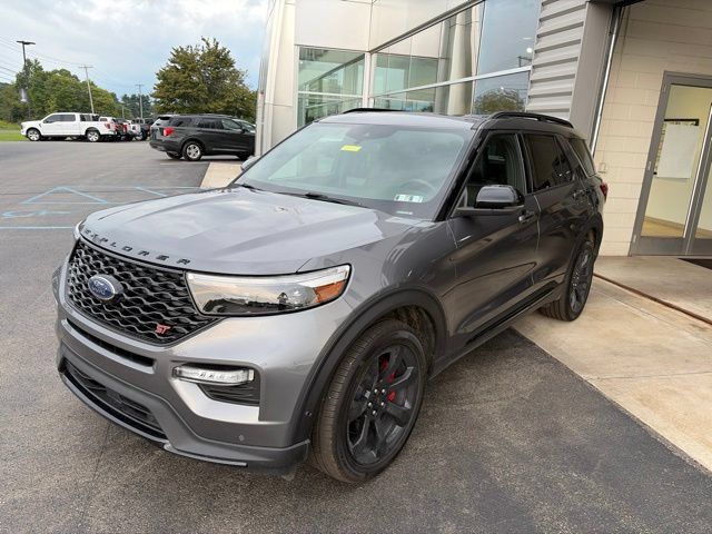 Used 2021 Ford Explorer ST w/ Equipment Group 401A AWD/4WD image 2