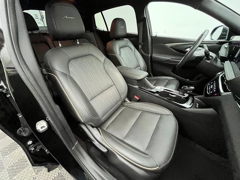 Used 2024 Buick Envista Avenir FWD image 35