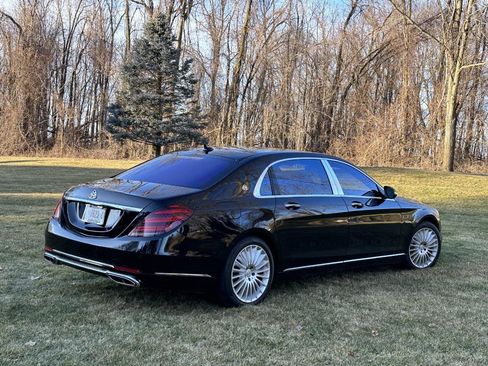 Used 2019 Mercedes-Benz Maybach S 560 4MATIC image 32