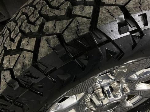 Used 2017 Ford F250 Lariat w/ Lariat Ultimate Package image 47