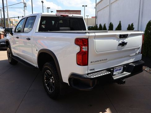 Certified 2025 Chevrolet Silverado 1500 ZR2 AWD/4WD image 4