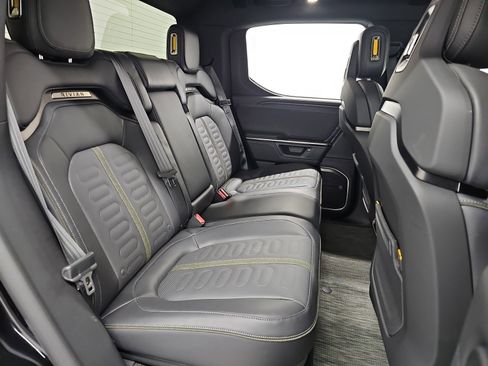 Used 2025 Rivian R1T Adventure image 22