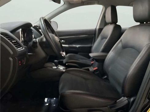 Used 2024 Mitsubishi Outlander Sport SE AWD/4WD image 20