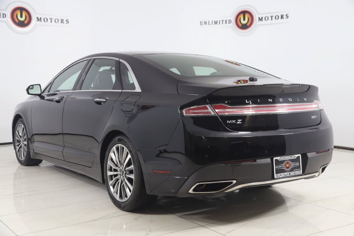 Used 2017 Lincoln MKZ Premiere FWD image 4