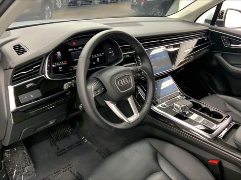 Used 2023 Audi Q7 2.0T Premium Plus w/ Premium Plus Package AWD/4WD image 20