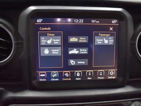 Used 2021 Jeep Gladiator Overland w/ Popular Equipment Package AWD/4WD image 23