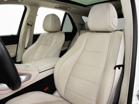 Used 2024 Mercedes-Benz GLE 450 4MATIC image 10