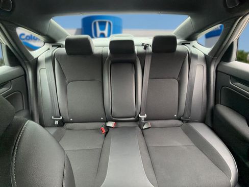 Used 2025 Honda Civic Sport image 25