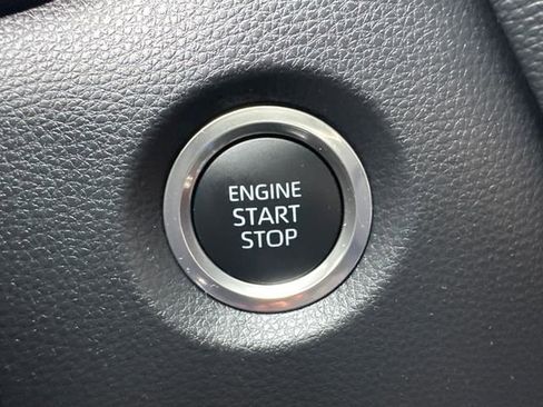 Certified 2025 Toyota Corolla SE image 35