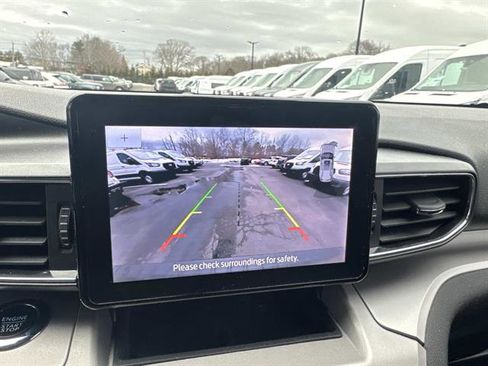 Used 2023 Ford Explorer XLT w/ Equipment Group 202A image 16