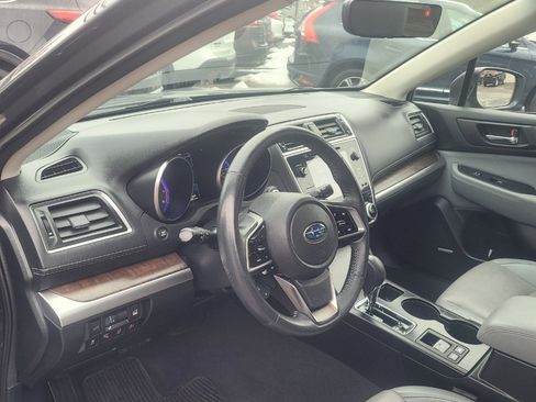 Used 2018 Subaru Outback 2.5i Limited image 13