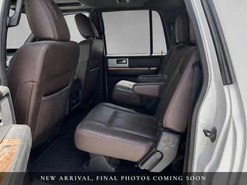 Used 2017 Ford Expedition EL King Ranch RWD image 6