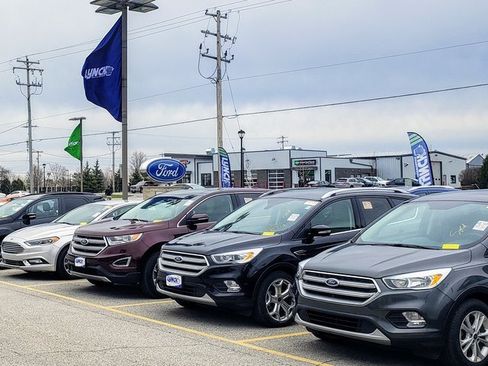 Used 2014 Ford F150 Lariat w/ Equipment Group 501A Mid AWD/4WD image 16