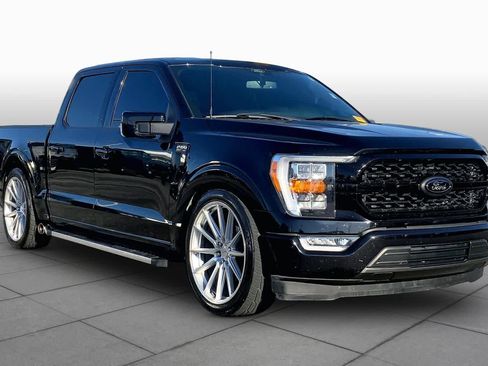 Used 2021 Ford F150 XLT w/ Equipment Group 302A High RWD image 3