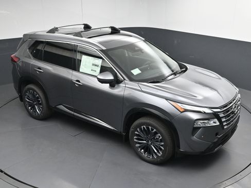 New 2026 Nissan Rogue Platinum w/ Platinum Premium Package image 36