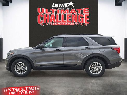 New 2026 Ford Explorer Active w/ Active Comfort Package image 2