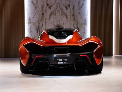 Used 2014 McLaren P1 RWD image 19