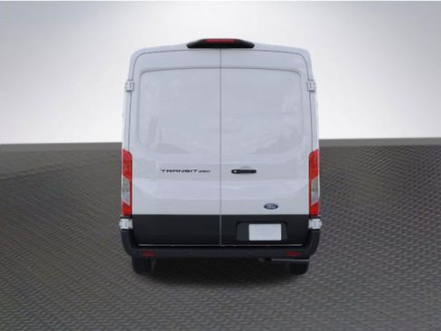 New 2026 Ford Transit 250 148 Medium Roof RWD image 5