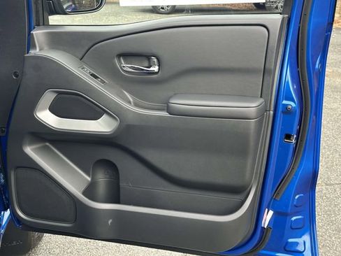 New 2026 Nissan Frontier SV w/ All-Weather Content Package image 9
