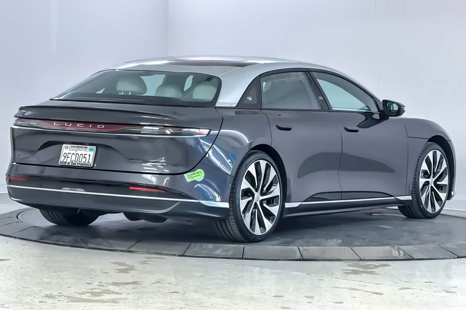 Used 2023 Lucid Air Touring AWD/4WD image 2