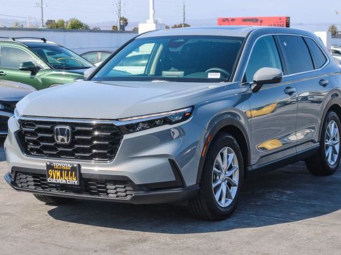 Used 2026 Honda CR-V EX image 3