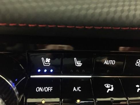 New 2026 Chevrolet Equinox RS w/ Convenience Package III image 25