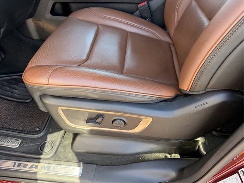 Used 2022 RAM 1500 Limited w/ Bed Utility Group image 13