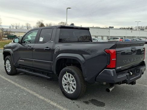 New 2026 Toyota Tacoma SR5 image 7