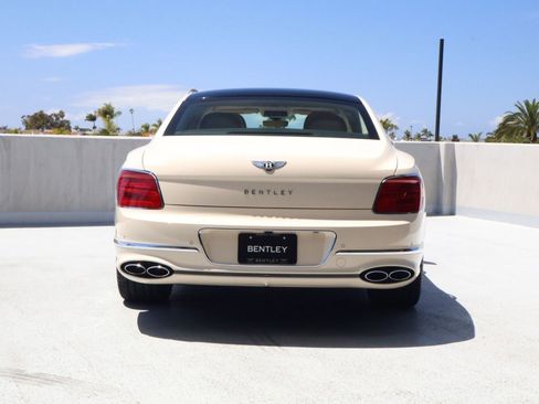 Used 2023 Bentley Flying Spur Azure AWD/4WD image 10