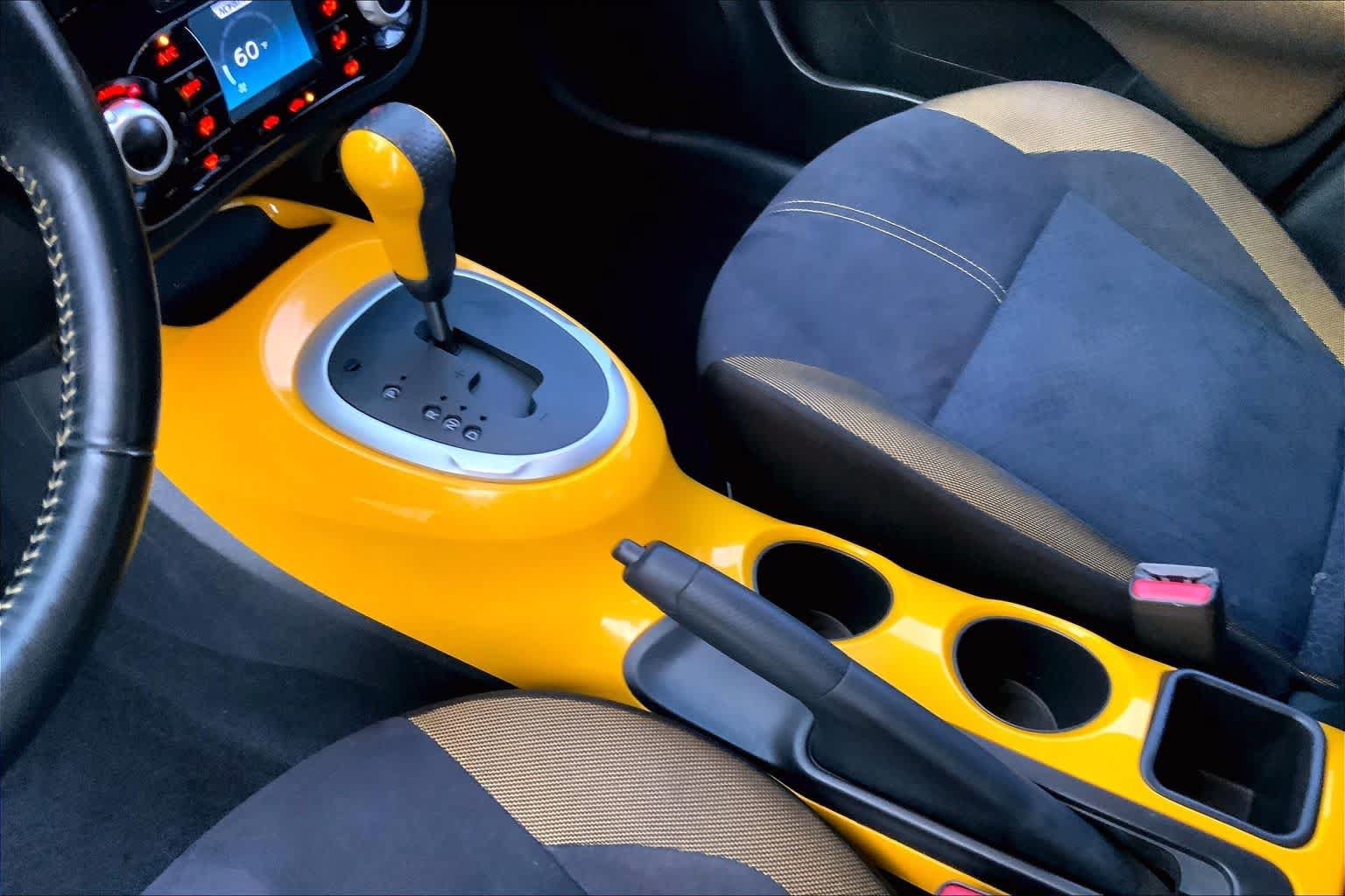 Used 2016 Nissan Juke SV FWD image 17