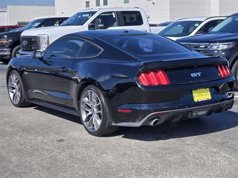 Used 2016 Ford Mustang GT Premium image 7