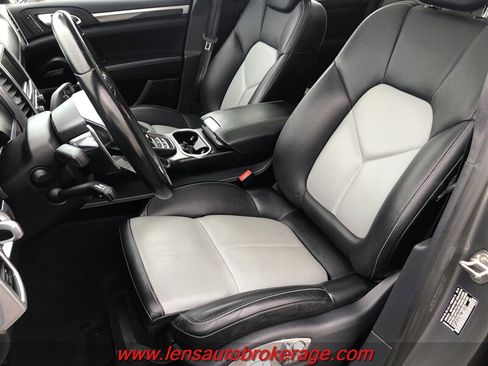 Used 2016 Porsche Cayenne GTS w/ Premium Package Plus AWD/4WD image 34
