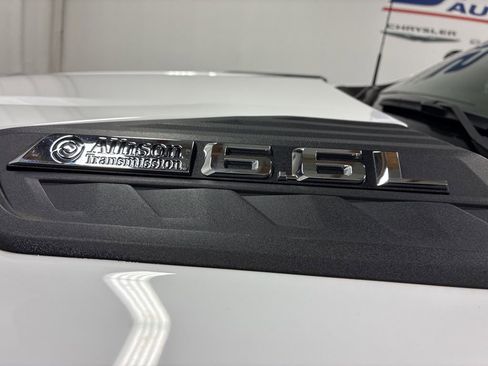 Used 2024 Chevrolet Silverado 2500 LT w/ Convenience Package image 34