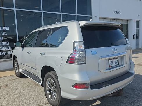 Used 2014 Lexus GX 460 Luxury AWD/4WD image 6