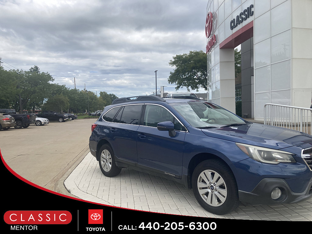 Used 2019 Subaru Outback 2.5i Premium w/ Popular Package #2 AWD/4WD image 1