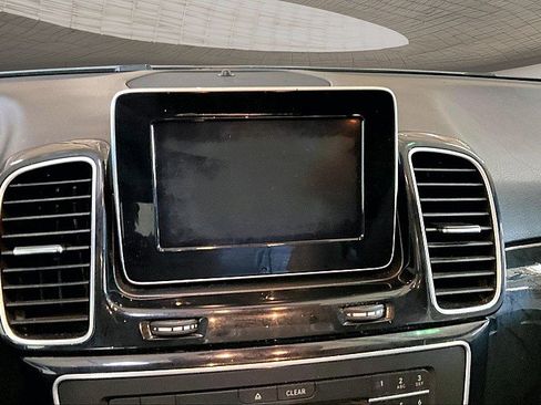 Used 2018 Mercedes-Benz GLE 350 image 20
