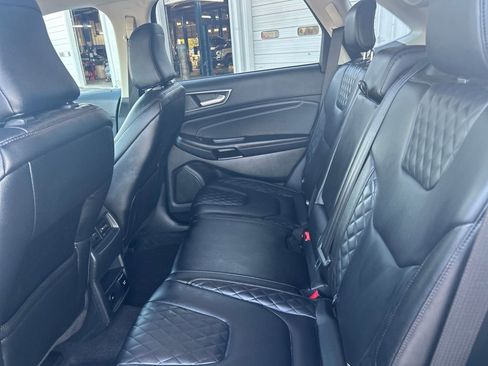 Certified 2023 Ford Edge Titanium image 16