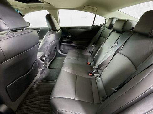 Used 2022 Lexus ES 350 350 w/ Accessory Package image 24